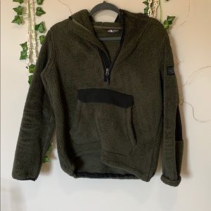 NORTH FACE SHERPA JACKET